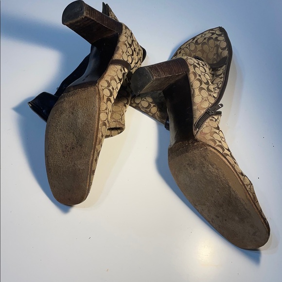 Coach Brown and Tan Ankle Boots - Picture 5 of 9